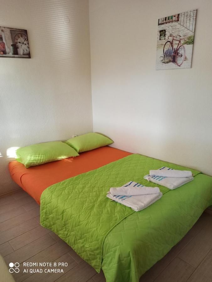 Karali Apartments Лагадин Екстериор снимка