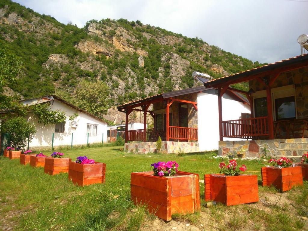 Karali Apartments Лагадин Екстериор снимка