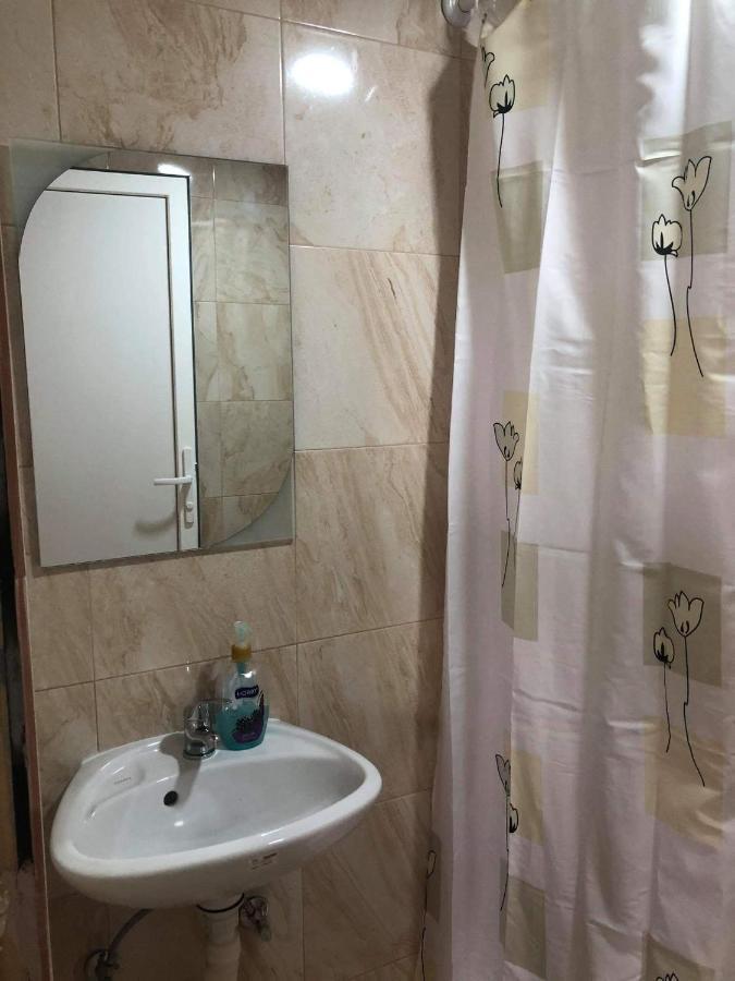 Karali Apartments Лагадин Екстериор снимка