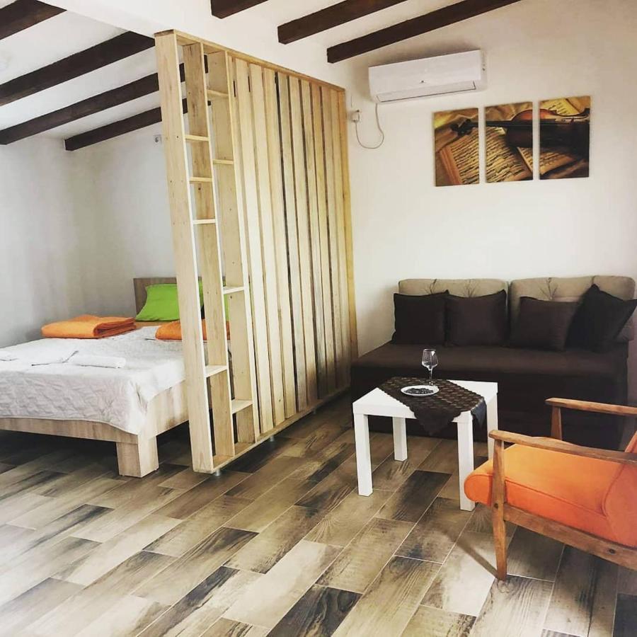Karali Apartments Лагадин Екстериор снимка
